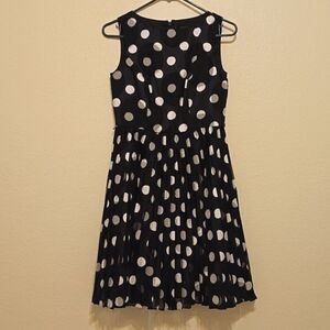 Adrianna Papell Petite Dress size 2